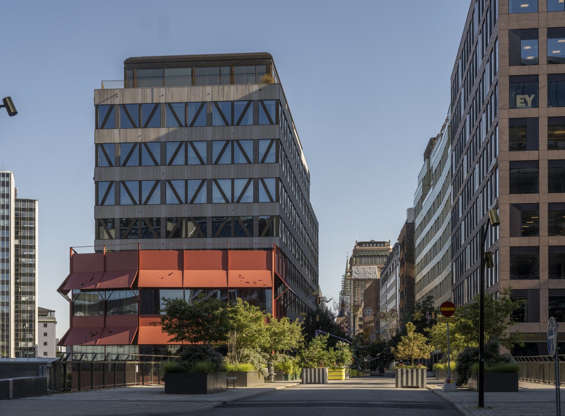 Sergelhusen, Sergelpaviljongen och Malmskillnadsgatan.